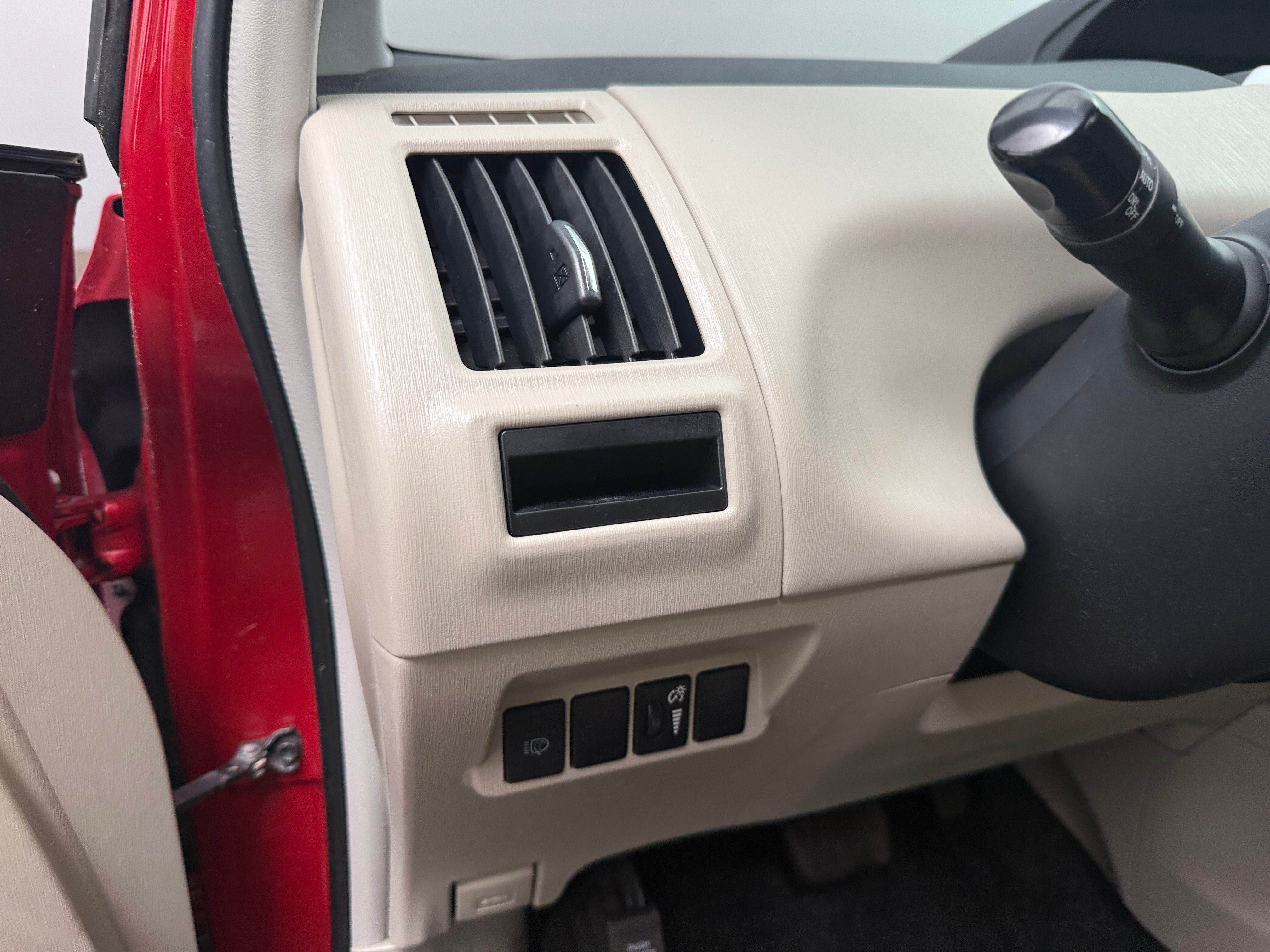 toyota prius v 2014 JTDZN3EU9EJ002093 image toyota prius v 2014 JTDZN3EU9EJ002093 image